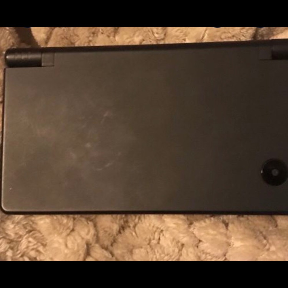 Comes with charger